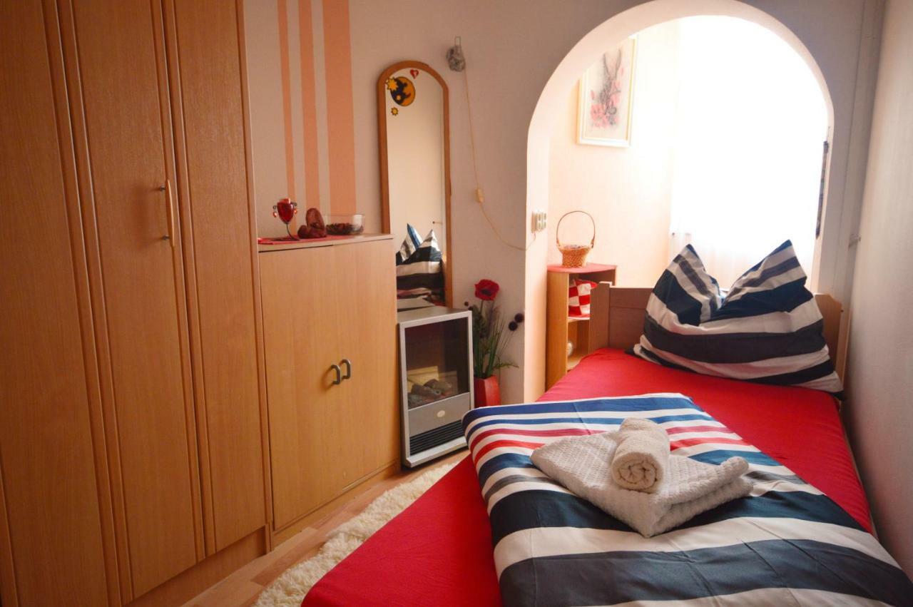 Apartment Zivkovic Цриквеница Экстерьер фото